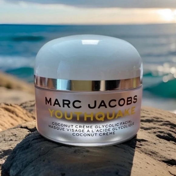 Marc Jacobs Other - Marc Jacobs YouthQuake